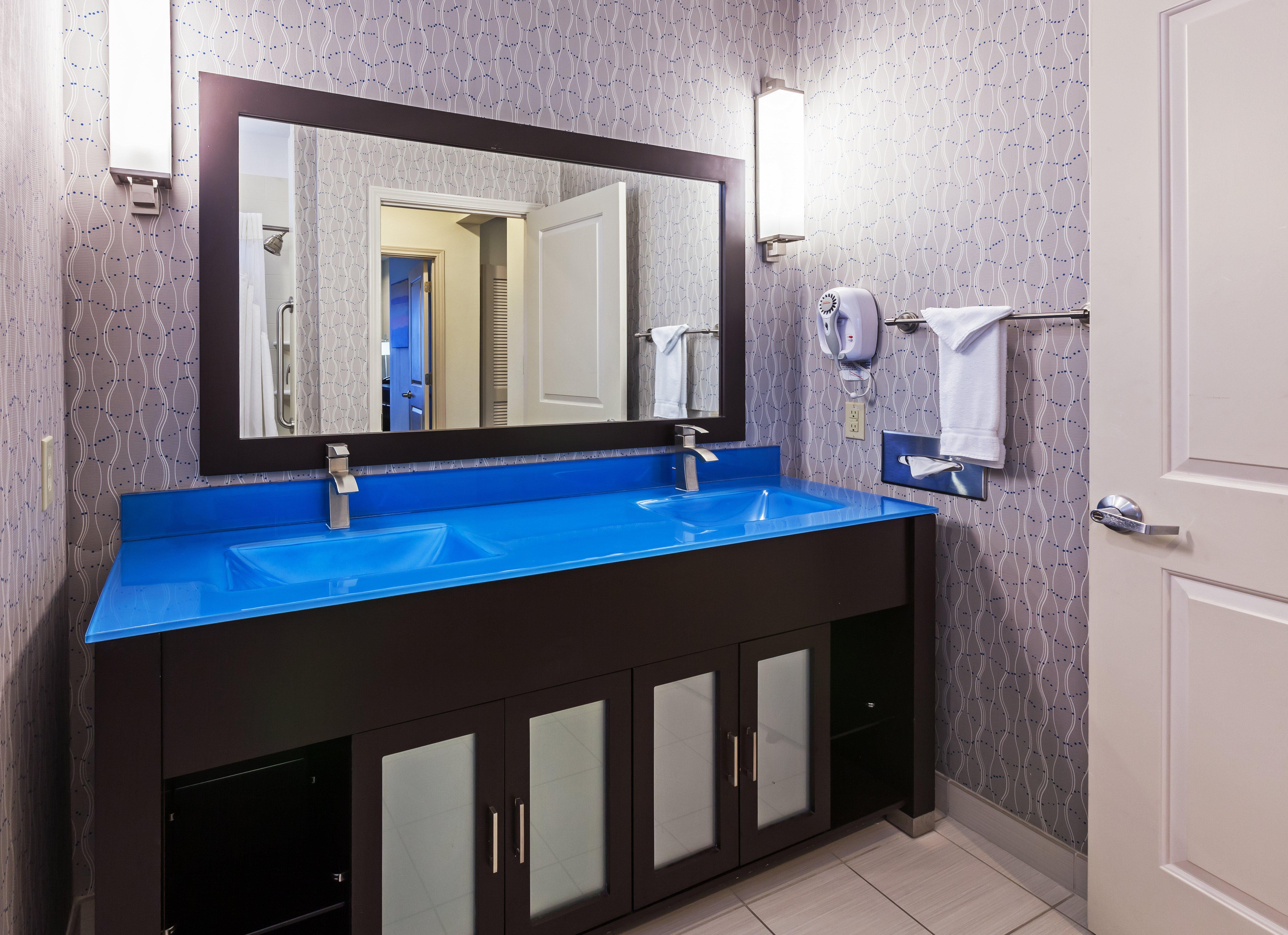 Courtyard By Marriott Houston Kemah Hotel Exterior photo