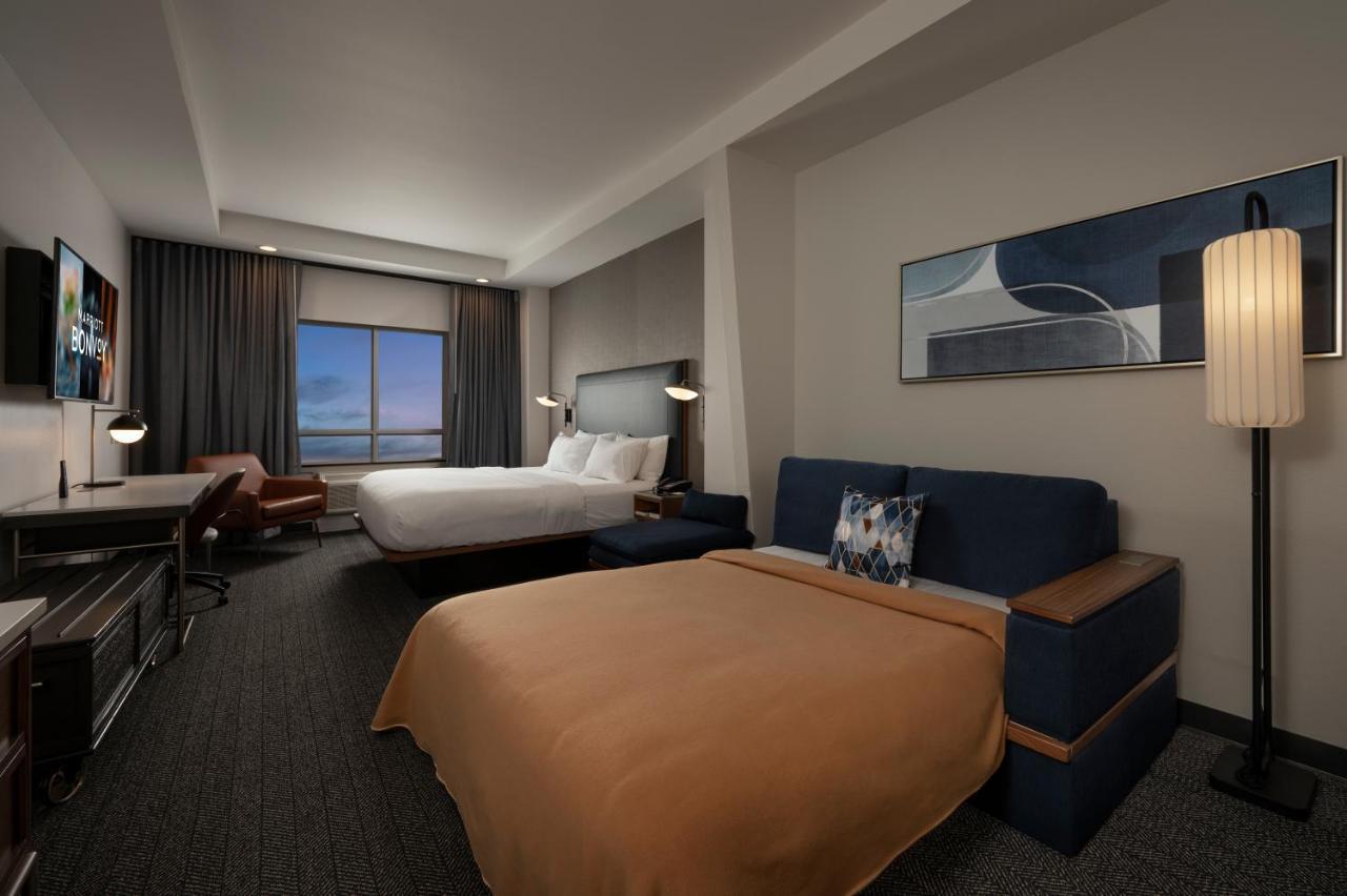 Courtyard By Marriott Houston Kemah Hotel Exterior photo