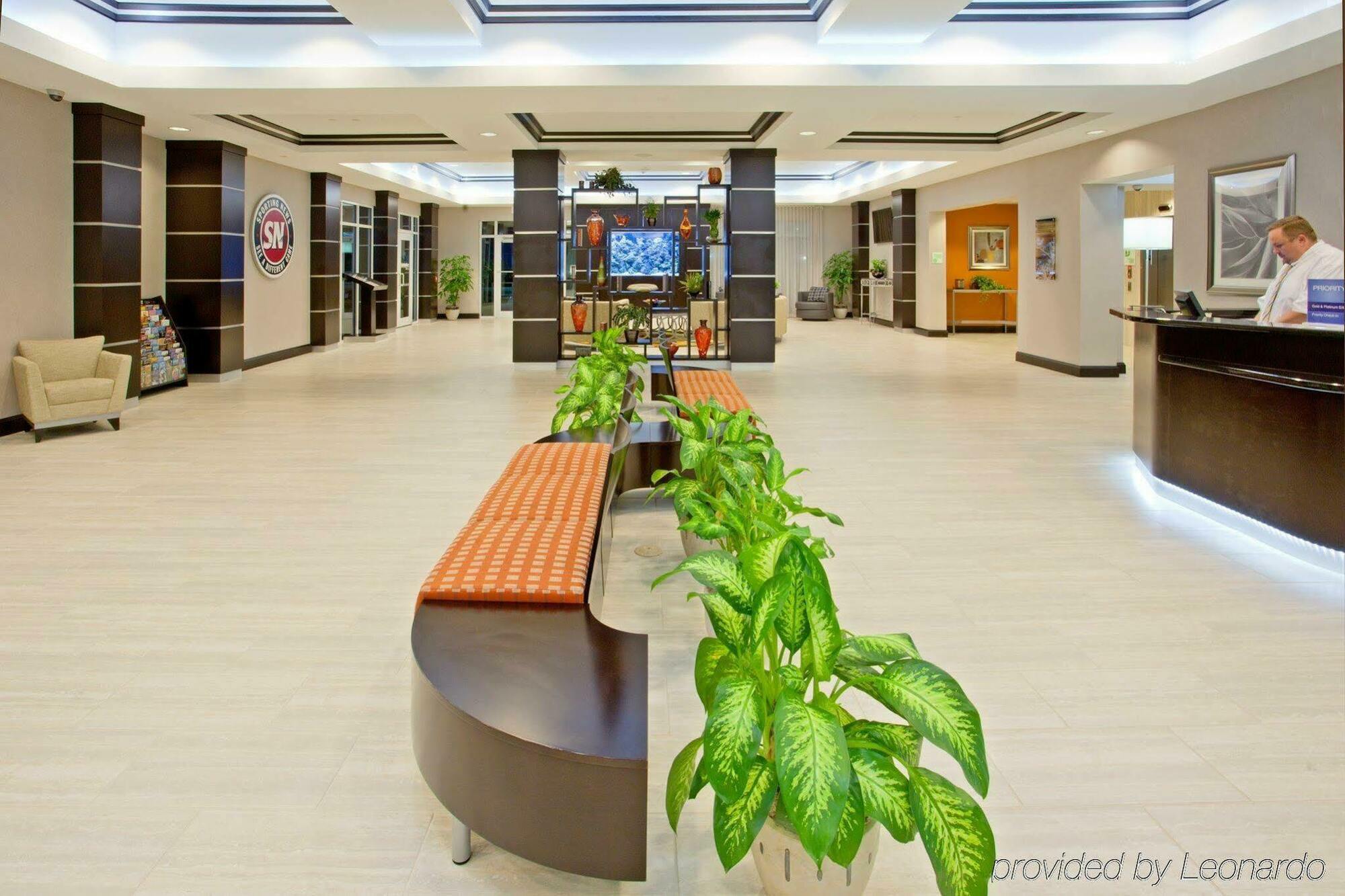 Courtyard By Marriott Houston Kemah Hotel Interior photo